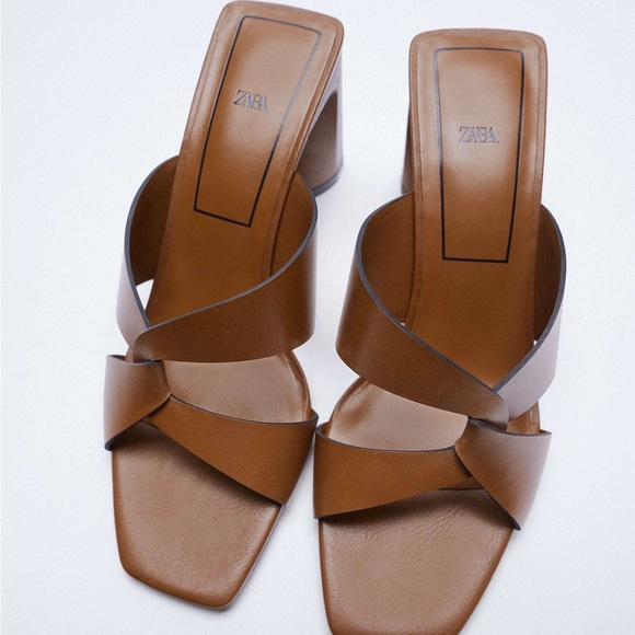 Zara block heel leather sandal - Picture 2 of 2